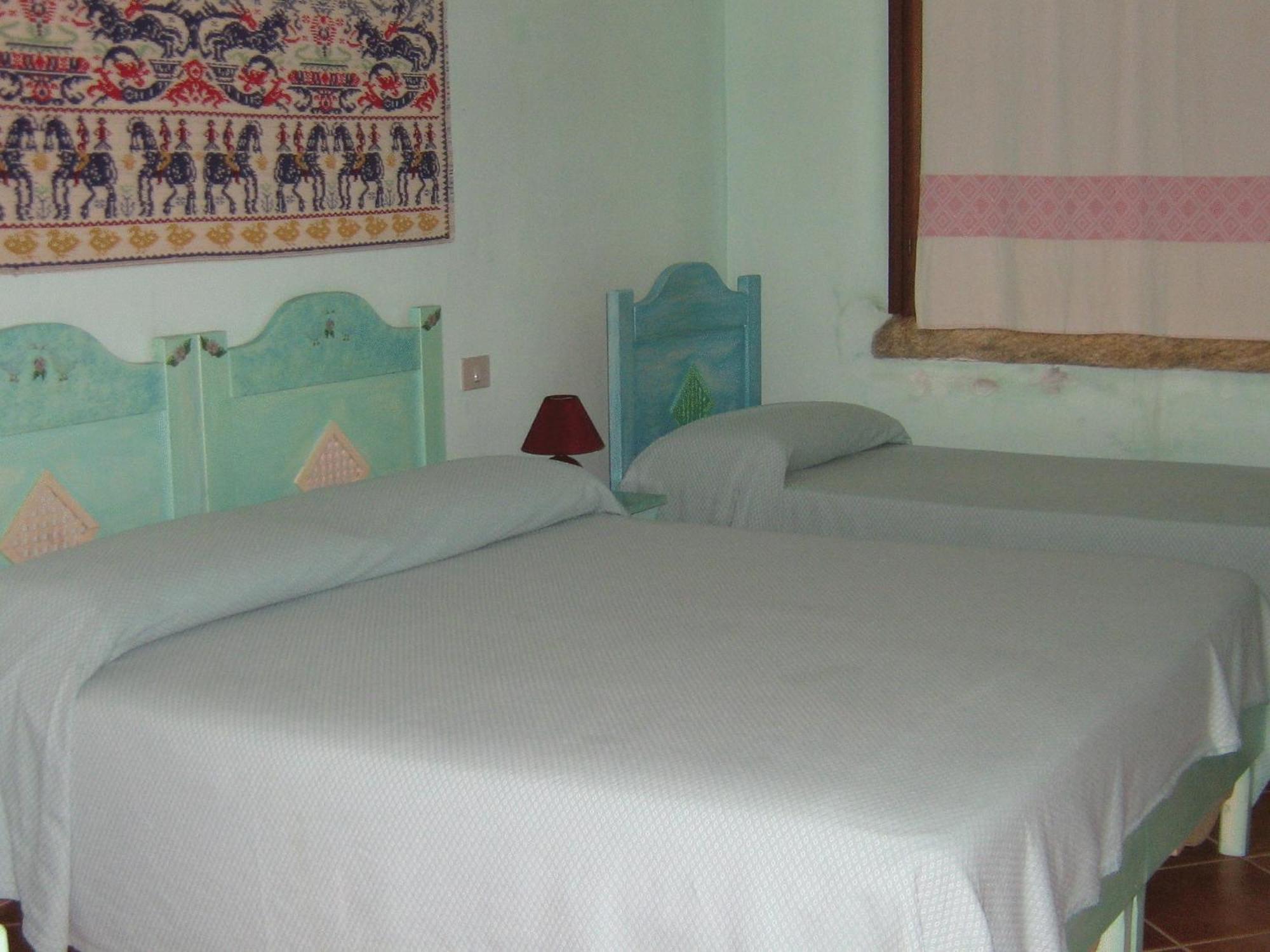 Hotel Turismo Rurale Montitundu Portisco Buitenkant foto