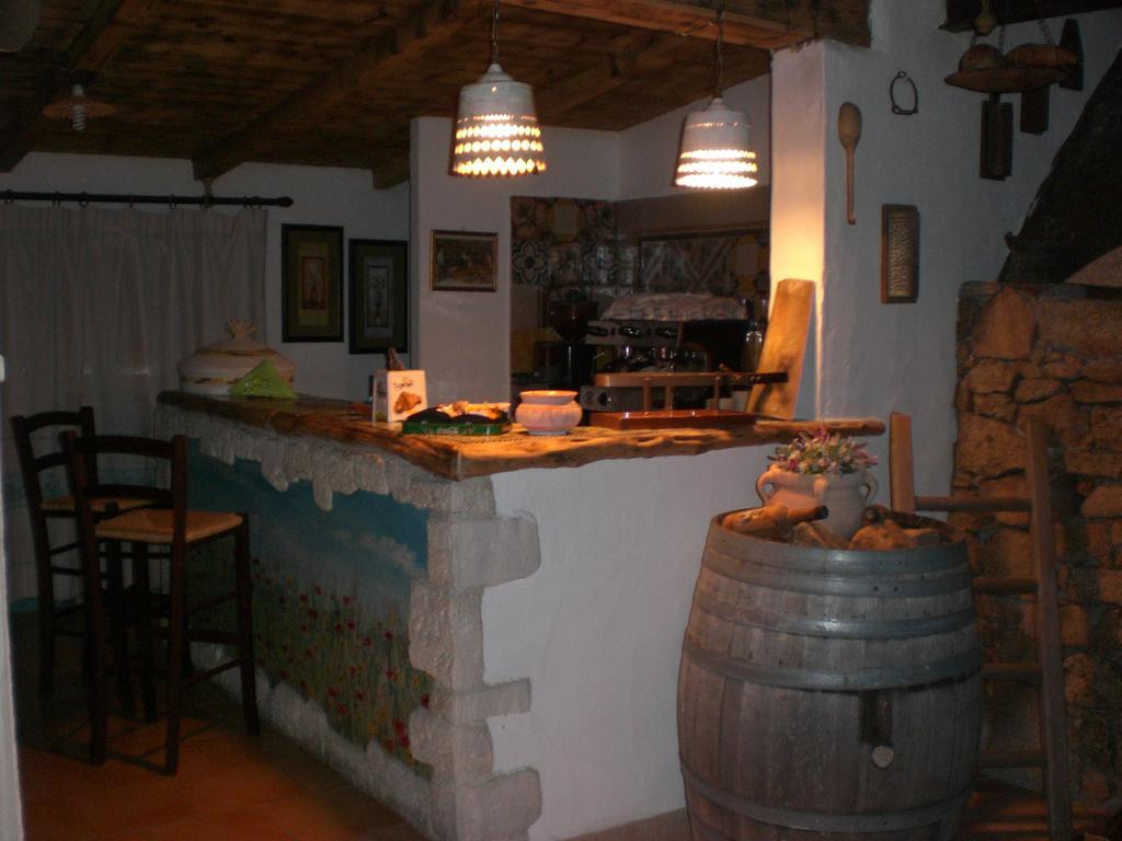 Hotel Turismo Rurale Montitundu Portisco Buitenkant foto